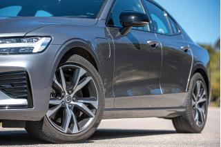 Volvo S60 T8 Recharge Polestar Engineering 405Ps